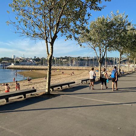 شقة Porto Douro Marina فيلا نوفا دي غايا المظهر الخارجي الصورة